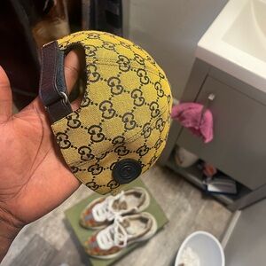 Gucci print hat